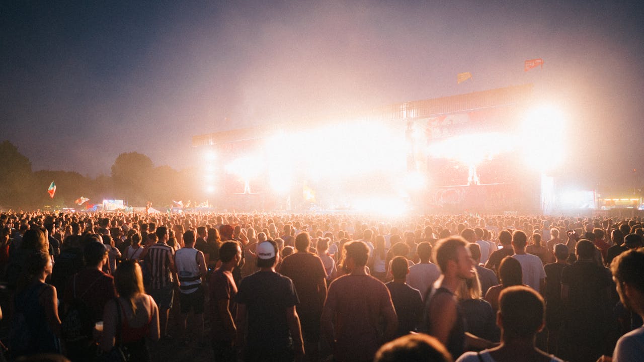 Your first techno festival or rave: the beginner's guide